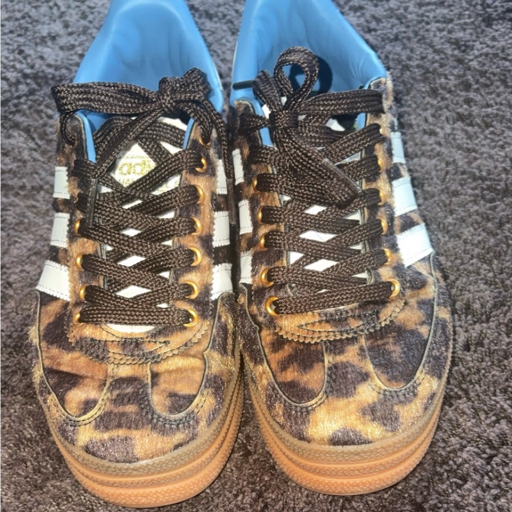 Adidas leopard Spezial sneakers size 6